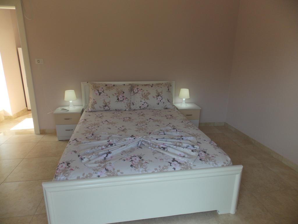 Linda Home Saranda Zewnętrze zdjęcie
